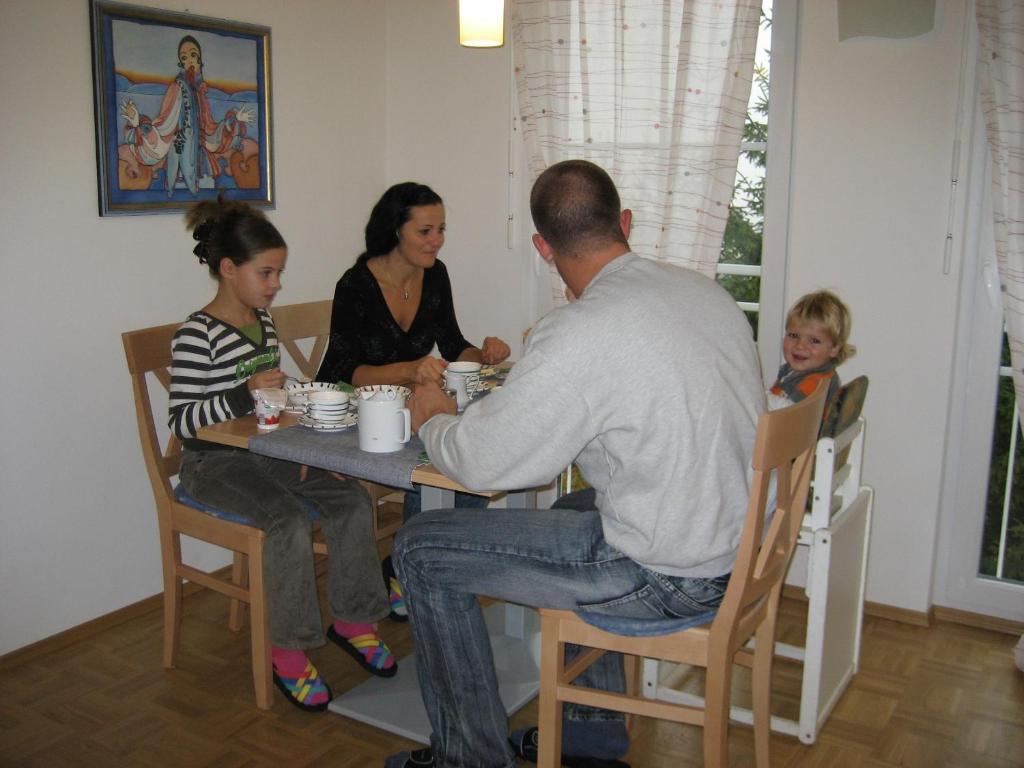 Deutsch Kaltenbrunn Gastehaus Zieserl מראה חיצוני תמונה